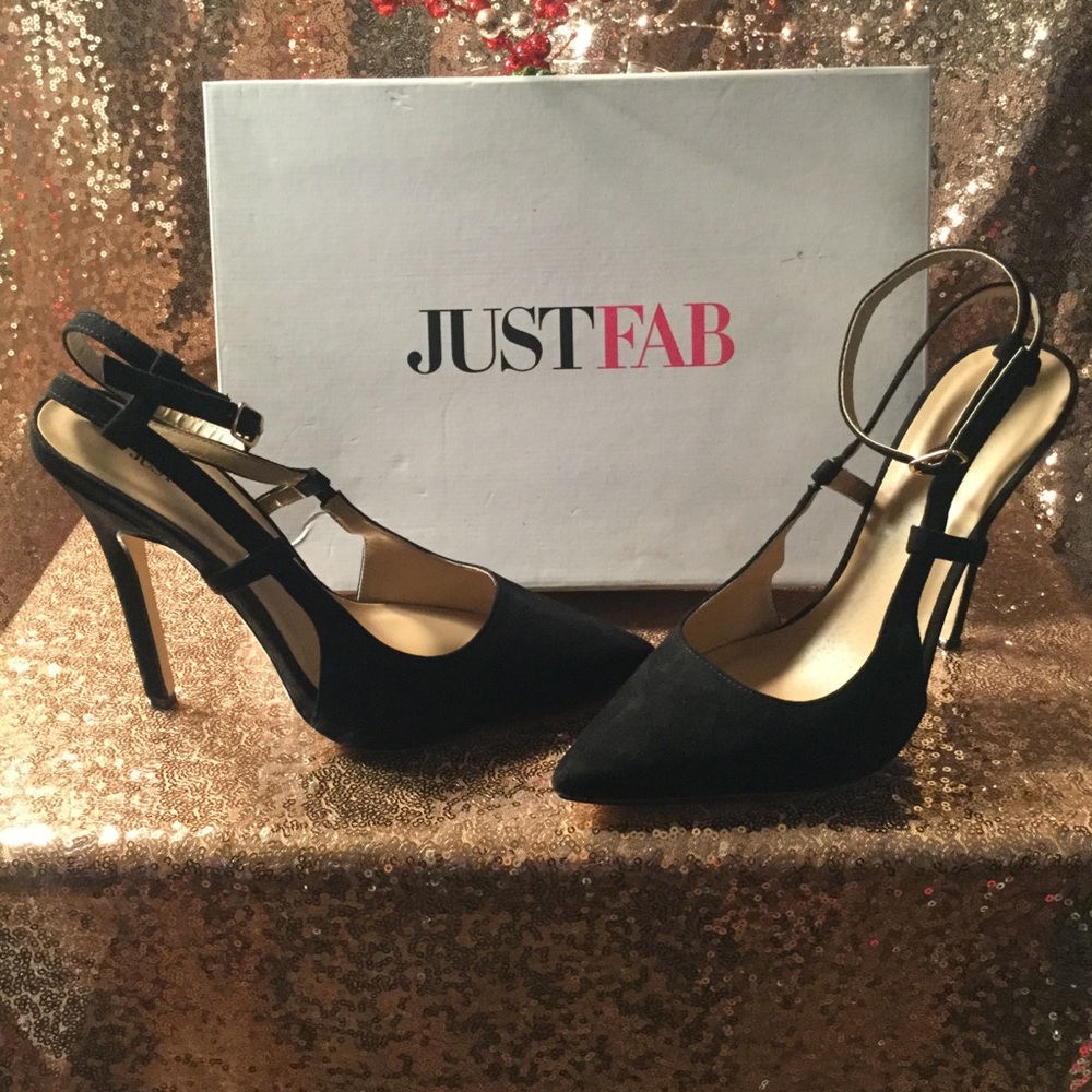 “Isabelle” Pumps